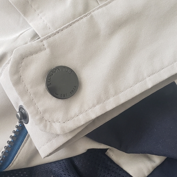 Like New Mens London Fog Rain Jacket XXL - Picture 6 of 9